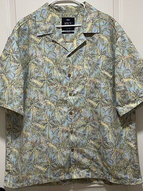 Coastal Vaca! Spicy Tuna Outfitters Men’s XL Hawaiian Short Sleeve Button Down